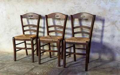 What Does a Divorce Coach Do? Coach, Therapist and Lawyer Compared